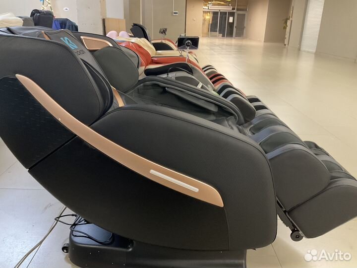 Массажное кресло с купюроприемником