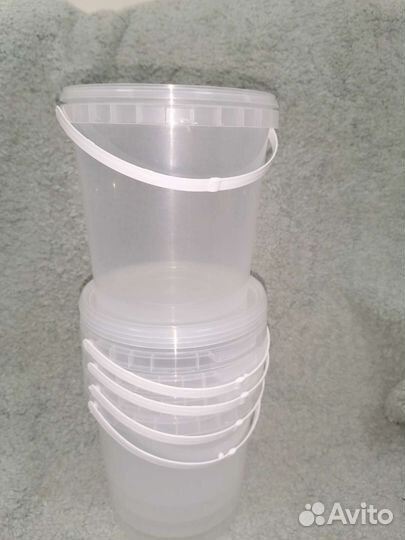 Ведро пластиковое с крышкой 3.3л