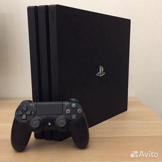 Sony PlayStation 4 Pro 1 TB + 5 игр