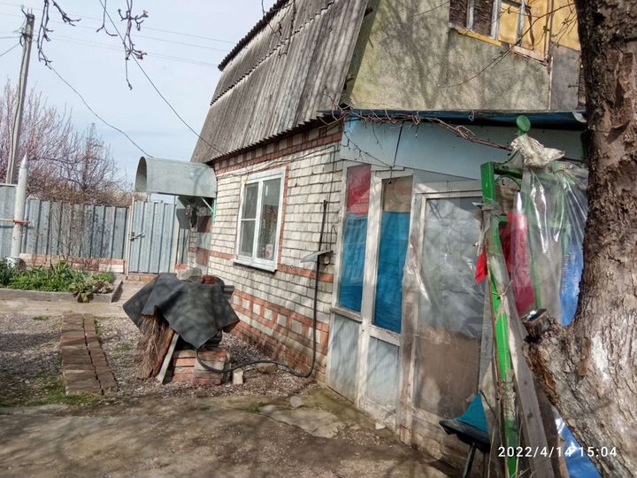 Дача 20 м² на участке 4 сот.