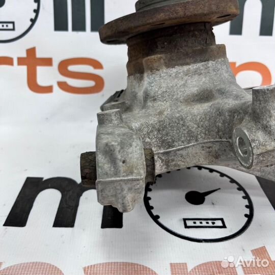 Кулак поворотный задний правый Audi Q3 8U 2014