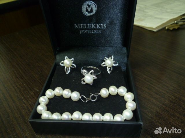 Серебряные сережки, кольцо, браслет с жемчугом
