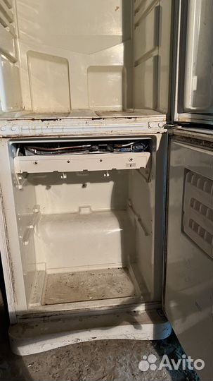 Холодильник indesit