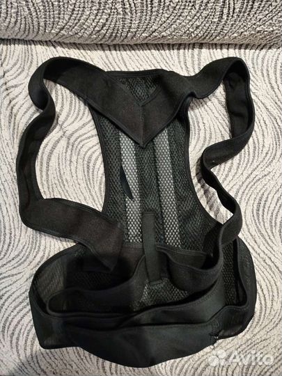 Корректор осанки для спины