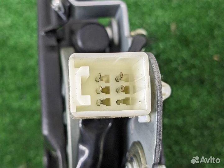 Замок крышки багажника Mazda 6 (GH) 2009