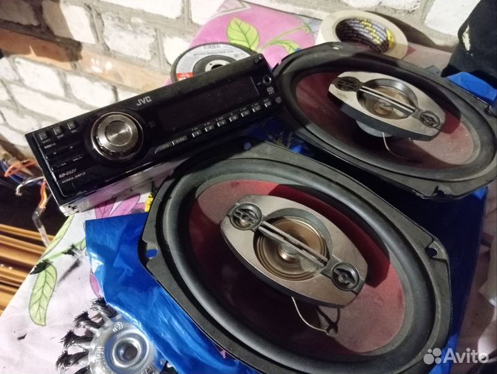 Магнитола и колонки