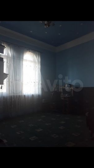 Дом 350 м² на участке 8 сот.