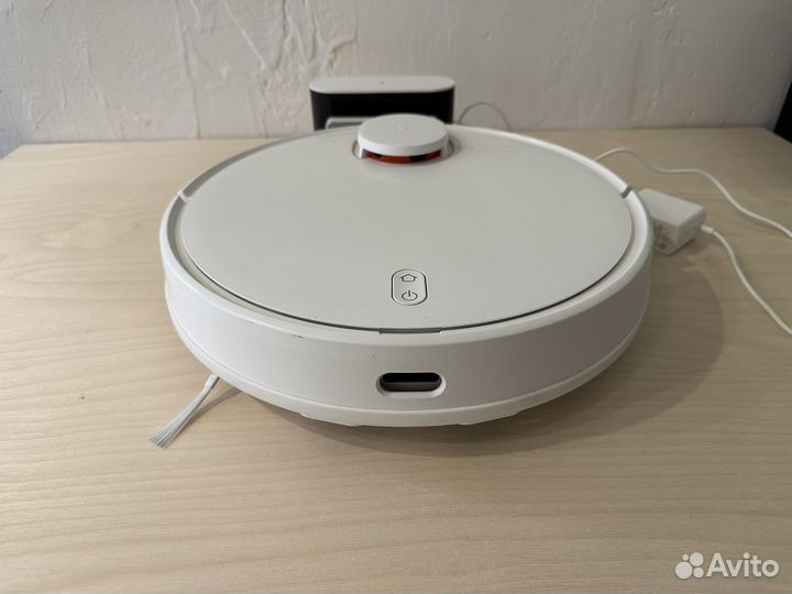 Робот-пылесос моющий