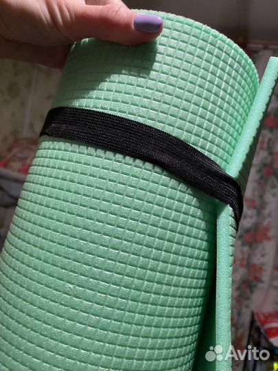 Коврик для йоги и фитнеса