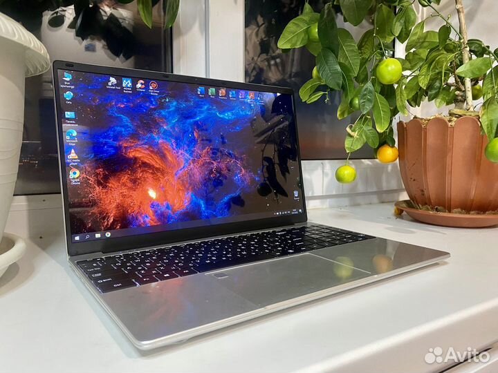 Ноутбук новый в пленках 12+256Гб IPS 15.6