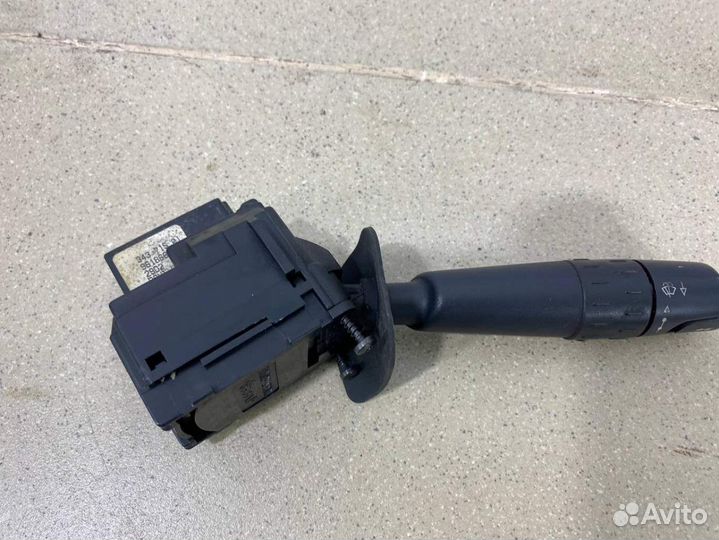 Переключатель стеклоочистителей Peugeot 607 2000-2