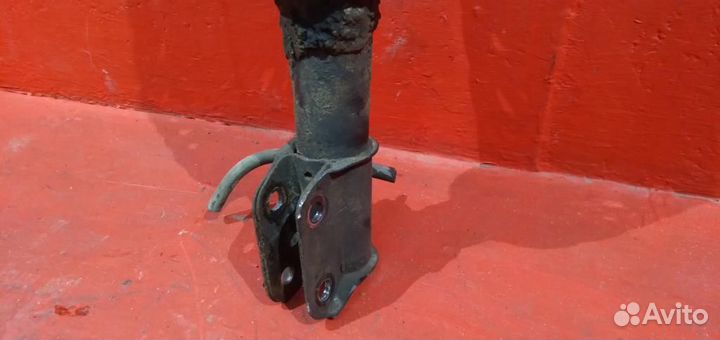 Матиз амортизатор передний левый пружина стойка