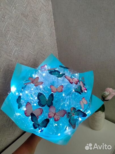 Букет из бабочек в наличии