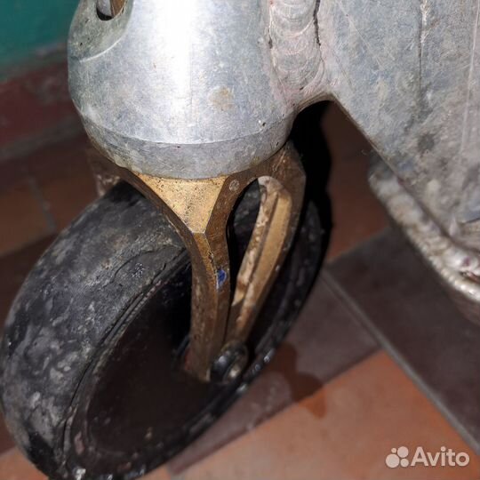 Трюковой самокат