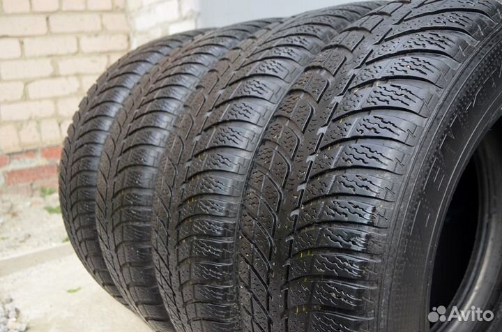 Kumho I'Zen KW23 225/60 R17
