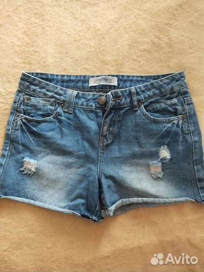 Джинсовые шорты для девочки