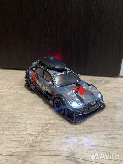 Машина ауди металл