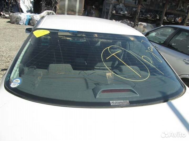 Стекло заднее Toyota Mark Ii GX100 1G-FE 1996/12