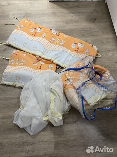 Бортики и балдахин в кроватку