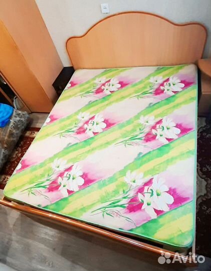 Кровать двухспальная 160 200