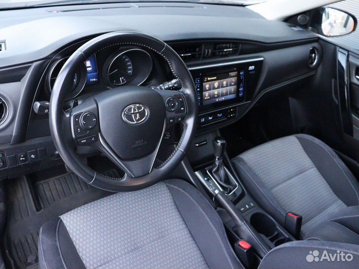 Toyota Auris 1.2 CVT, 2018, 77 317 км