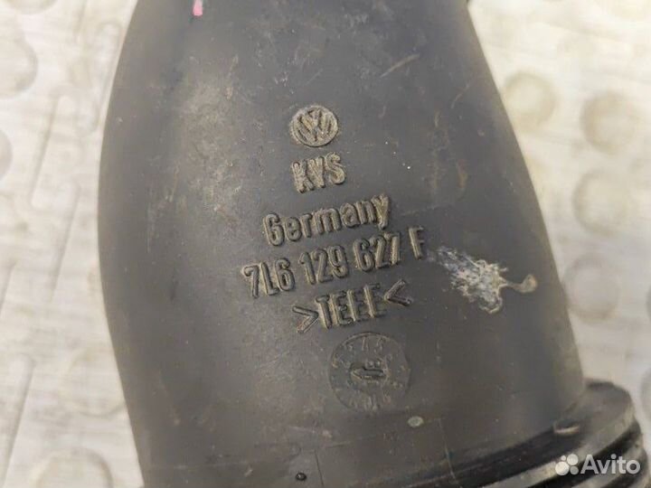 Патрубок воздушного фильтра Audi Q7 4L