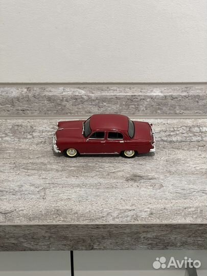 Газ 21 волга 1:43