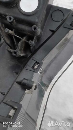 Фары на Mitsubishi Outlender