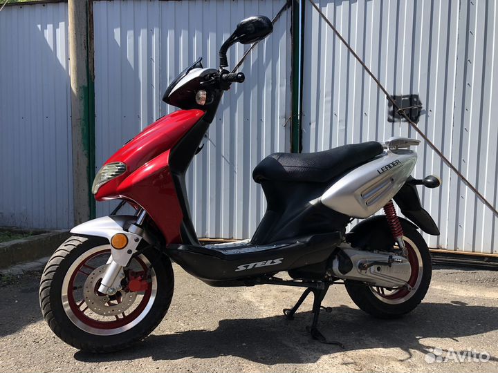 Скутер Stels 50