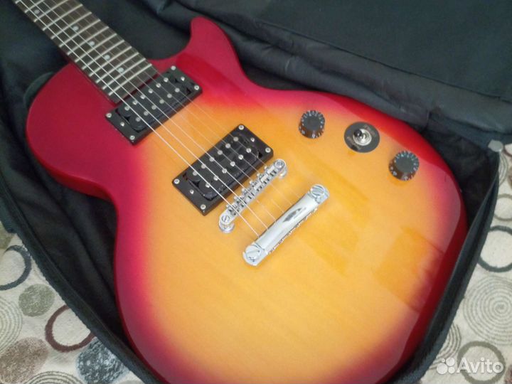 Электрогитара Epiphone Les Paul Special-2