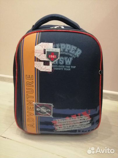 Рюкзак школьный
