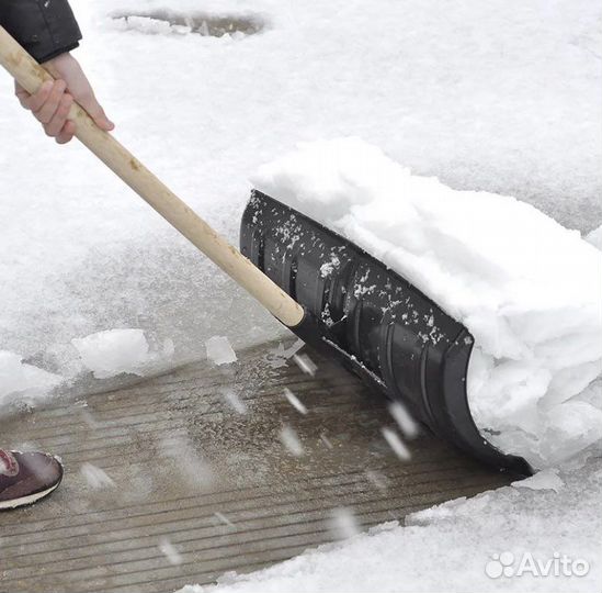 Очистка кровли от снега и наледи