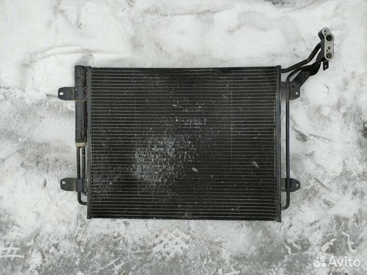 Комплект радиаторов на Volkswagen tiguan