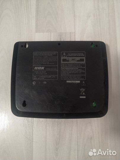 DVD плеер портативный BBK DL7014TI