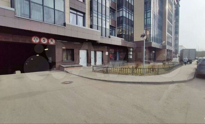 Машиноместо, 15 м²