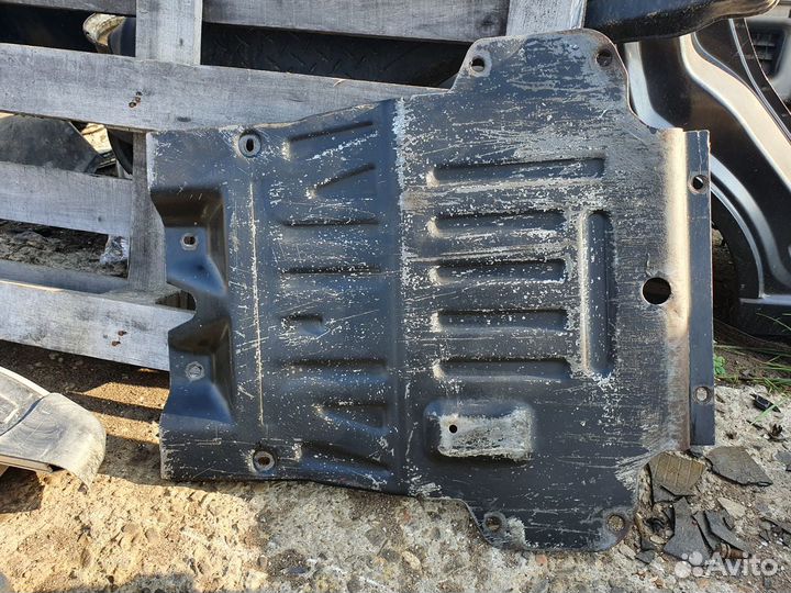 Защита двигателя двс Range Rover Sport 1 L320 rrs