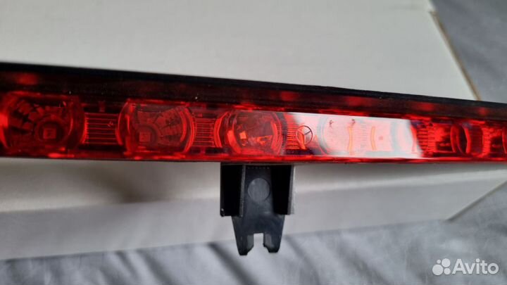 Стоп сигнал Mercedes - Benz GLK-Класс