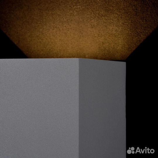 Уличный настенный светодиодный светильник Maytoni Fulton O572WL-L6GR