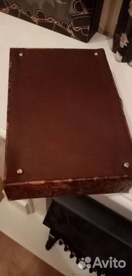 Шкатулка с запором.И мн др