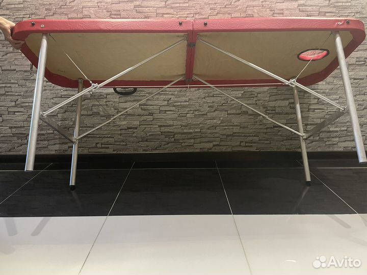 Стол массажный