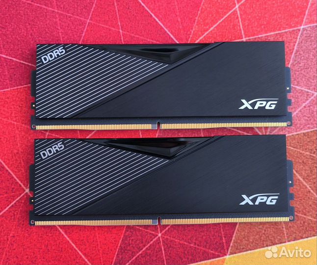 XPG 32GB DDR5 5200 MHz (16+16 )