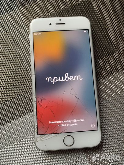 iPhone 6S, 64 ГБ