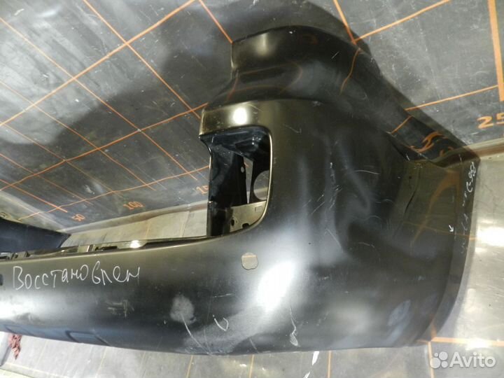 Бампер задний - Toyota Land Cruiser 200