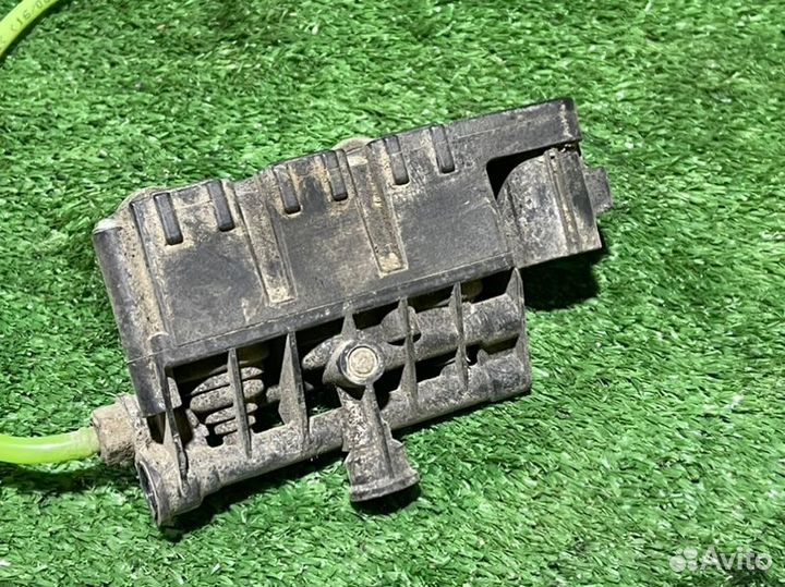 Клапан электромагнитный задний Discovery Range