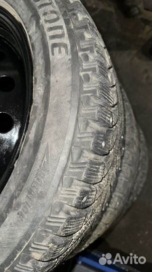 Bridgestone Blizzak Spike-01 205/55 R16