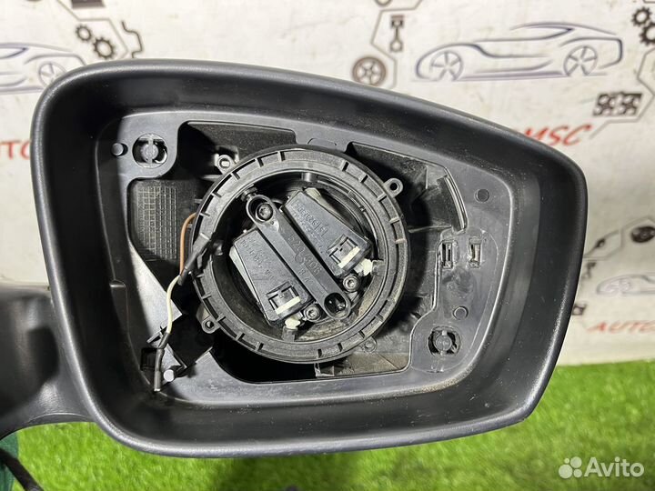 Зеркало правое Volkswagen Polo 5 5 Pin