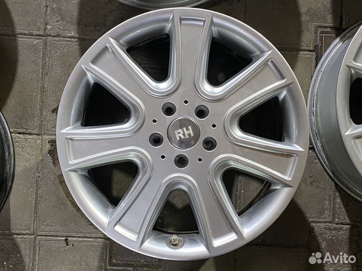 Диски оригинал RH r18 (5х112)