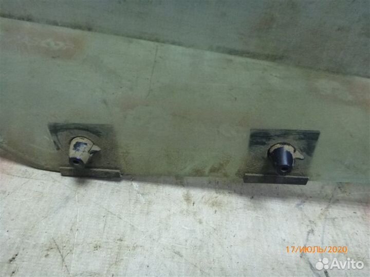 Стекло двери заднее правое Renault Symbol LB0C