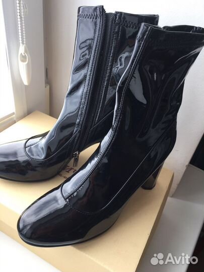 Сапоги -чулки лаковые