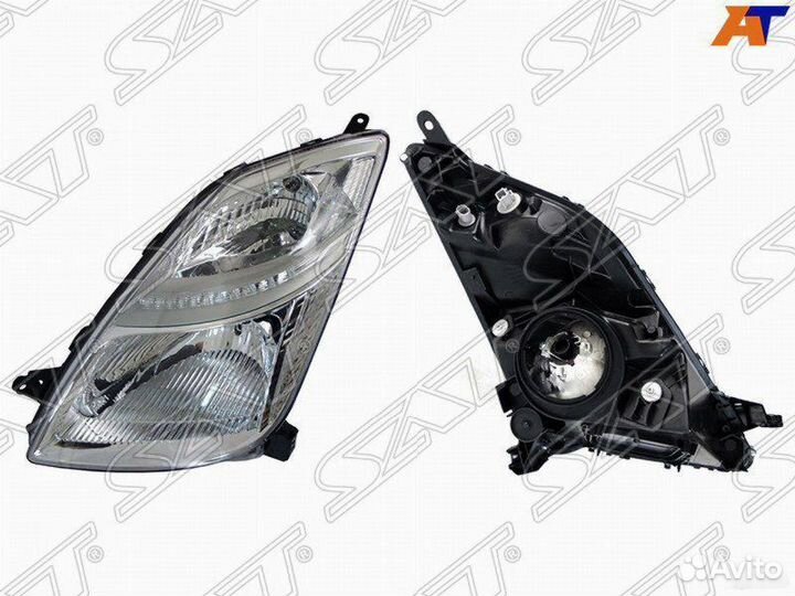 Фара Toyota Prius